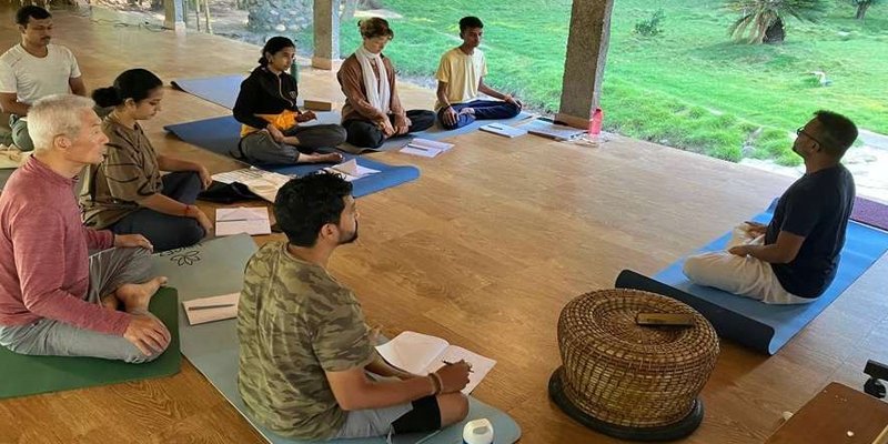 200-Hour Yoga Teacher Training Mysore – A Complete Guide for Aspiring Yoga Teachers
