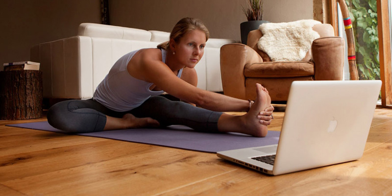 Top Reasons to Choose Online Yoga Teacher Training