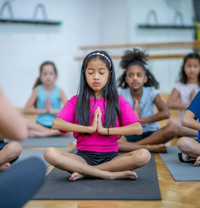 kids yoga ttc